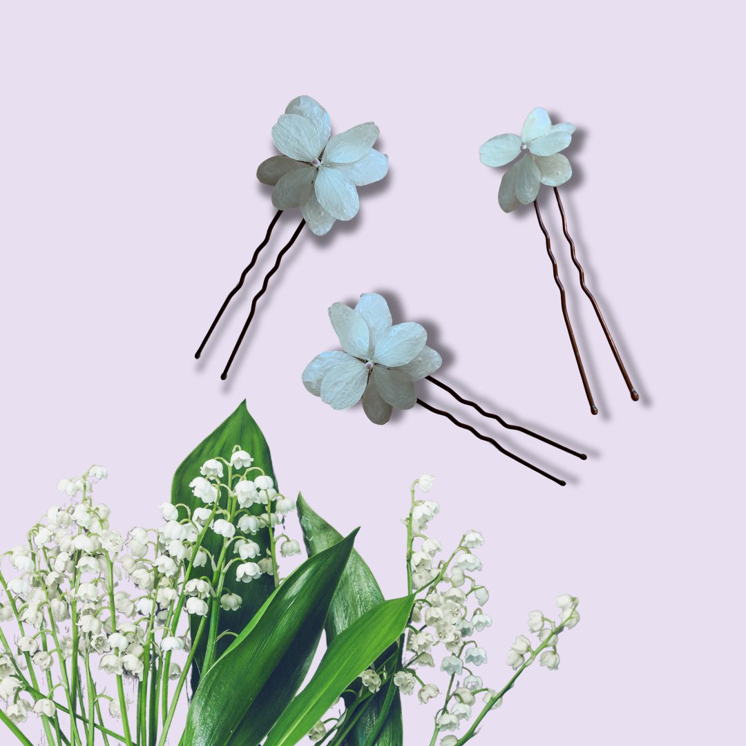White Hydrangea Hair Pins x 3
