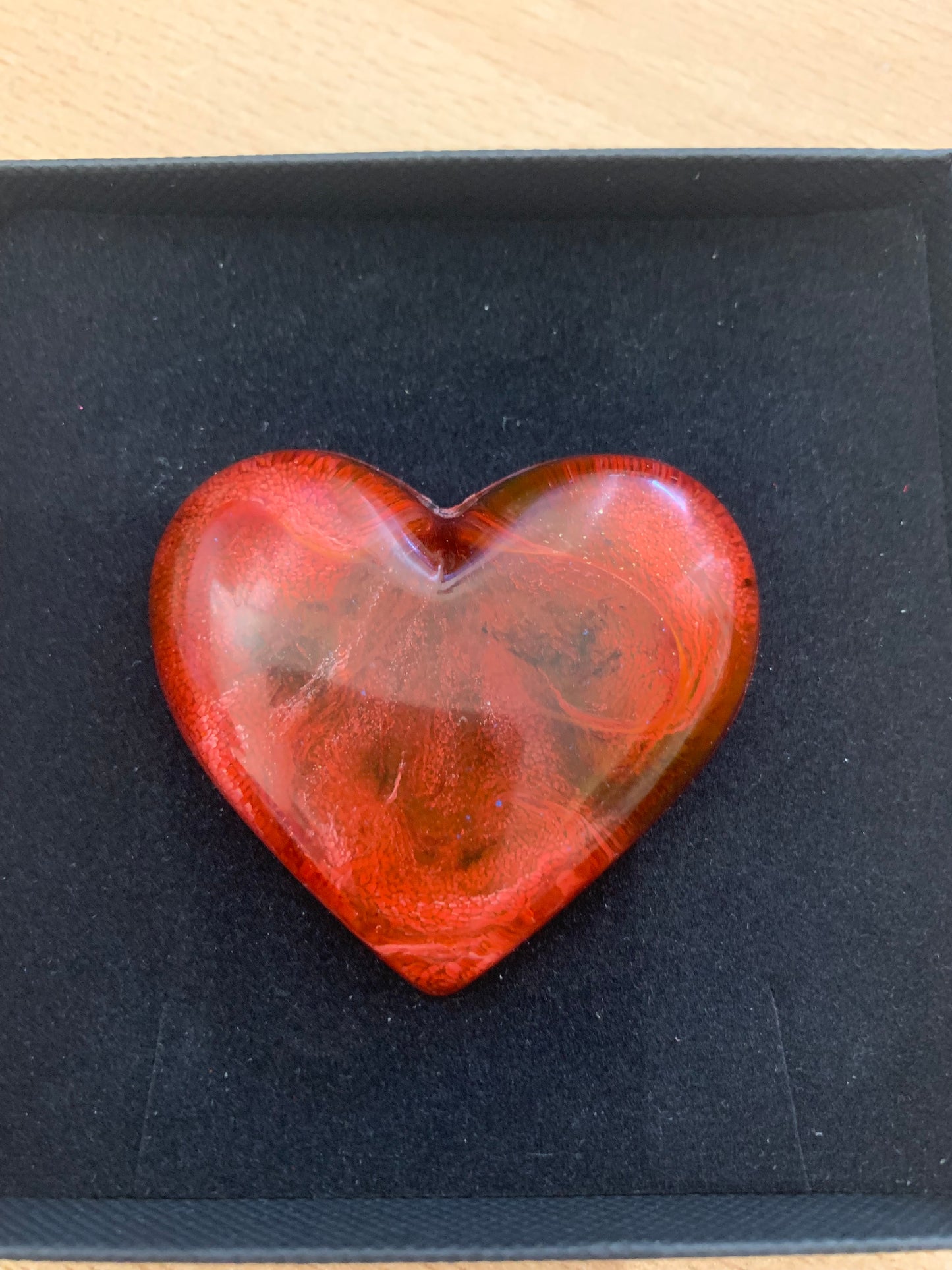 Pocket Hug - Resin Art