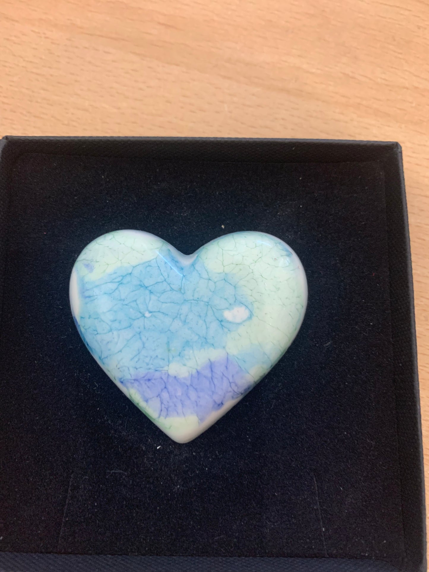 Pocket Hug - Resin Art