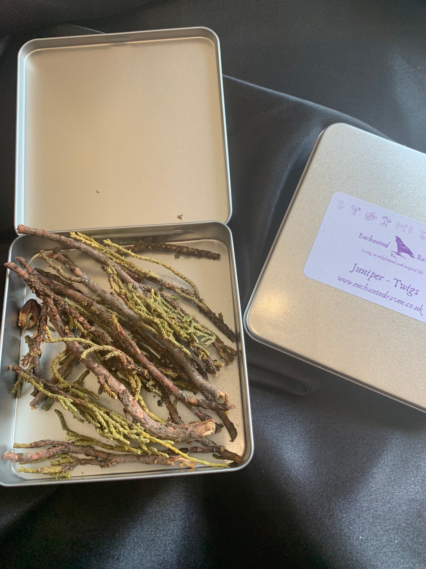 Juniper Berries, Juniper Leaves, Juniper Twigs