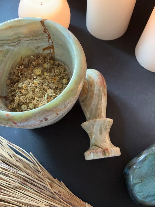 Chamomile Herb for Money, Prosperity, Love & Magical Workings