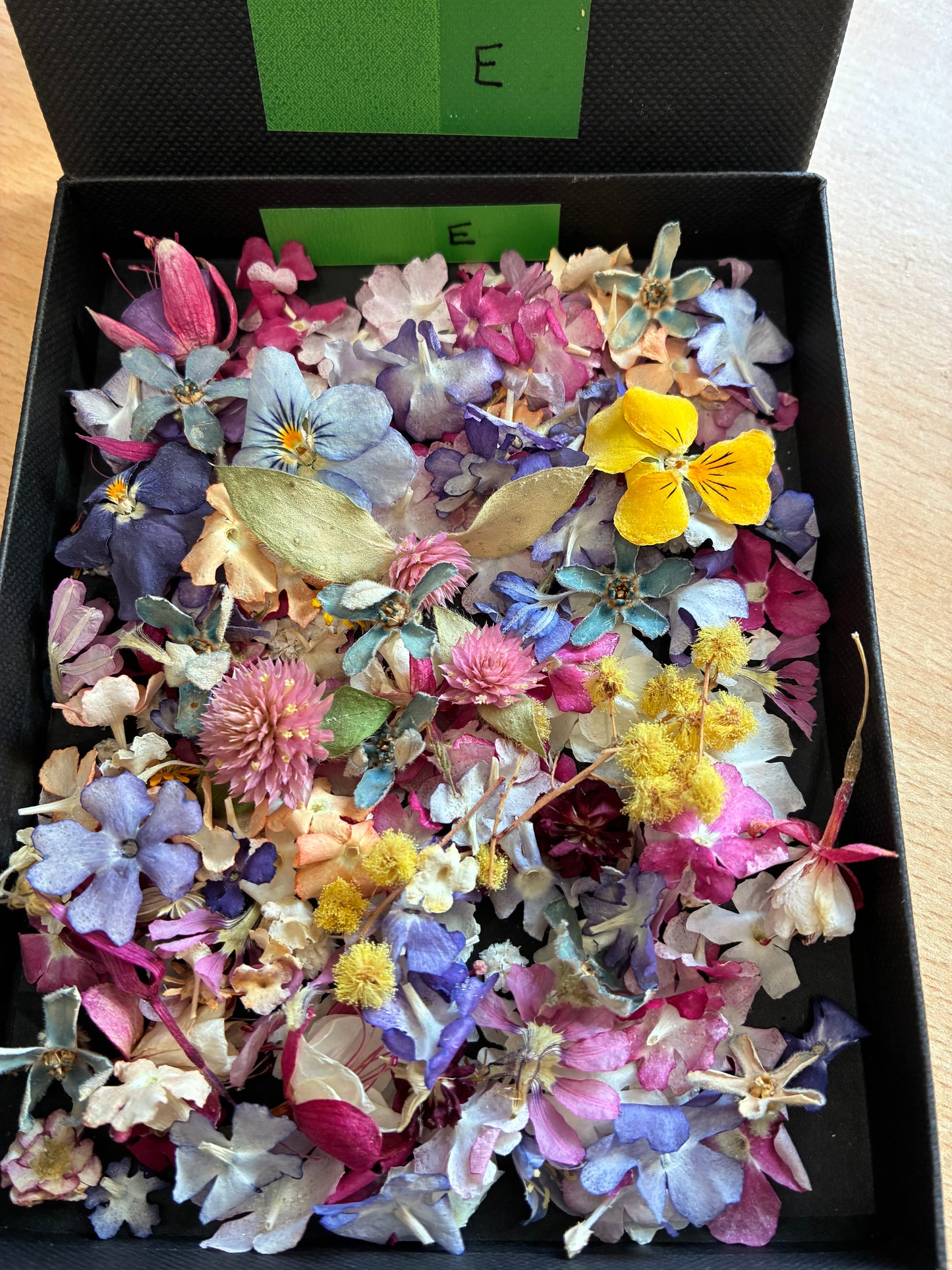 Tiny dried flowers - Real Dried Flowers